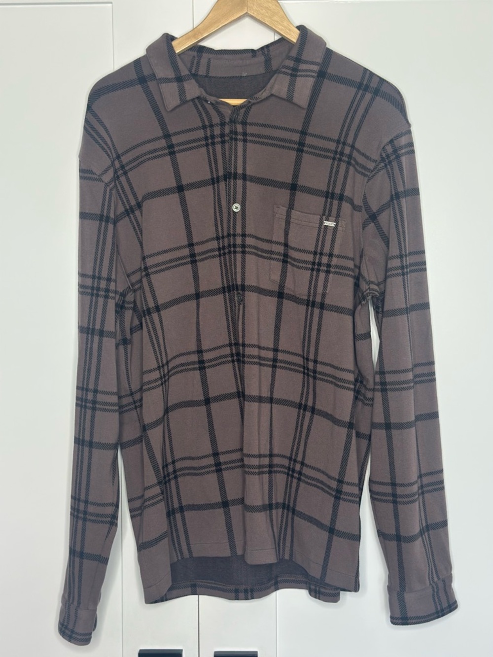 Vuori Seaview Plaid Button Down Shirt XL Huckleberry brown flannel long sleeve - Picture 5 of 12